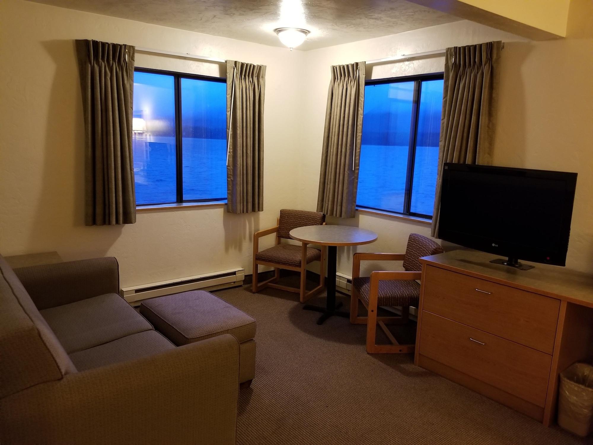 ซูเปอร์ 8 บาย วินด์แฮม เคตชิคาน Hotel ภายนอก รูปภาพ