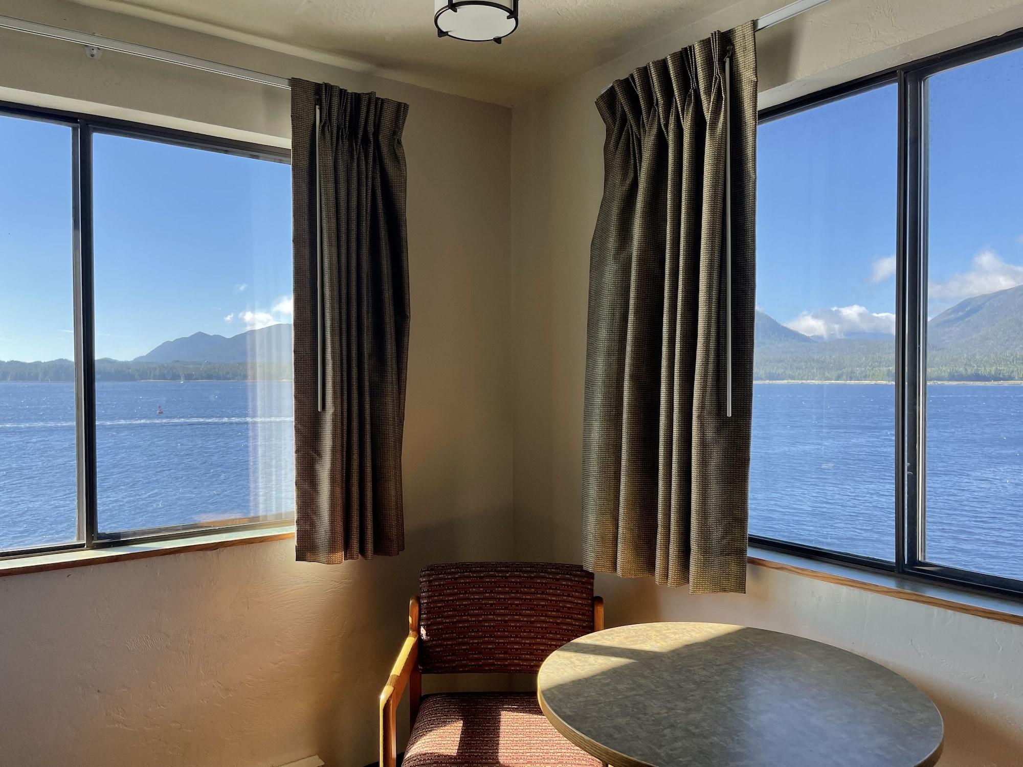 ซูเปอร์ 8 บาย วินด์แฮม เคตชิคาน Hotel ภายนอก รูปภาพ